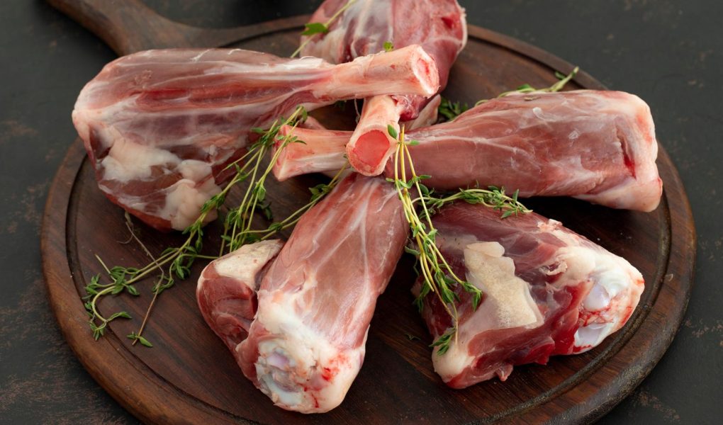 Agnello con le uova