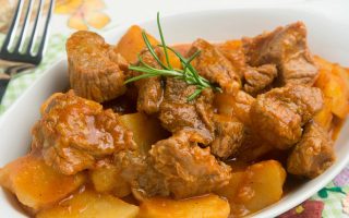 Agnello in umido