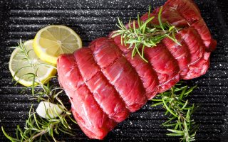 Arrosto di vitello morbido con sughetto
