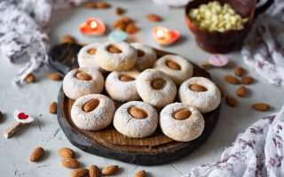 Biscotti con farina di mandorle