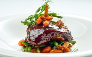 Brasato al vino rosso