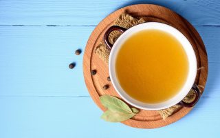 Brodo di cappone
