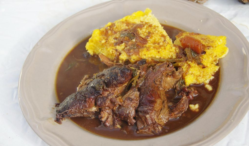Cinghiale in umido