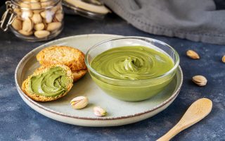 Crema di pistacchio salata