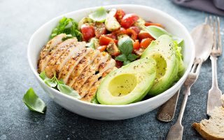 Insalata di pollo estiva