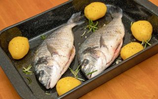 Orata al forno con patate