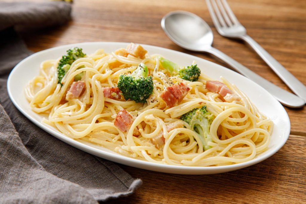 Pasta broccoli e pancetta