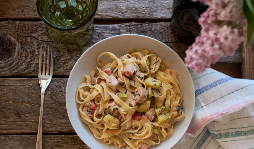 Pasta zucchine e tonno