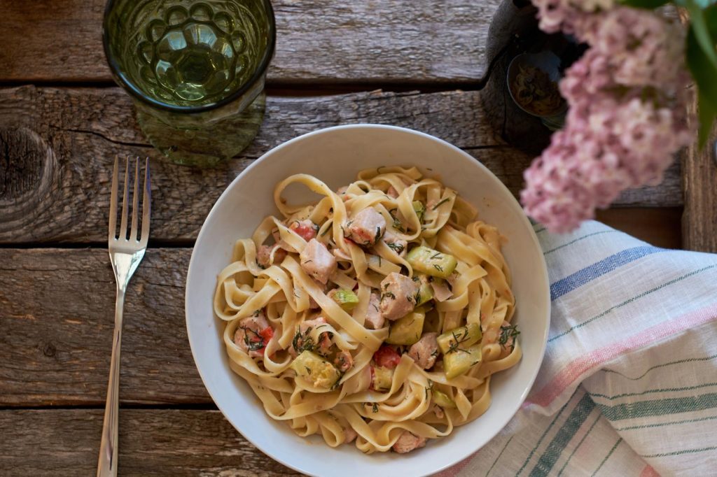 Pasta zucchine e tonno