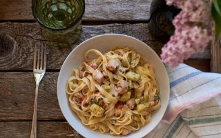 Pasta zucchine e tonno