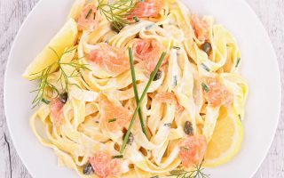 Tagliatelle al salmone