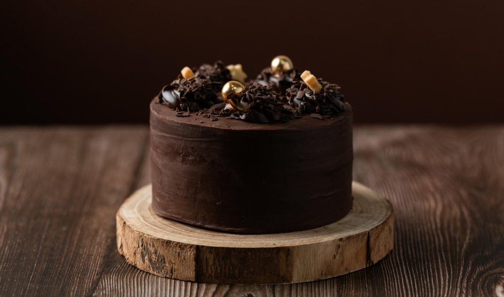 Torta al cioccolato con cuore morbido