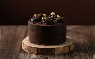 Torta al cioccolato con cuore morbido