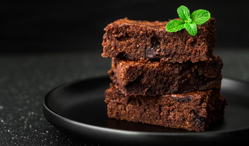 Torta all'acqua al cacao