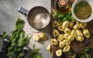 Tortellini in brodo